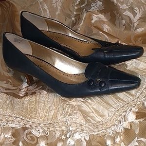 Franco Sarto Navy Mecca Style Heels Size 9 M